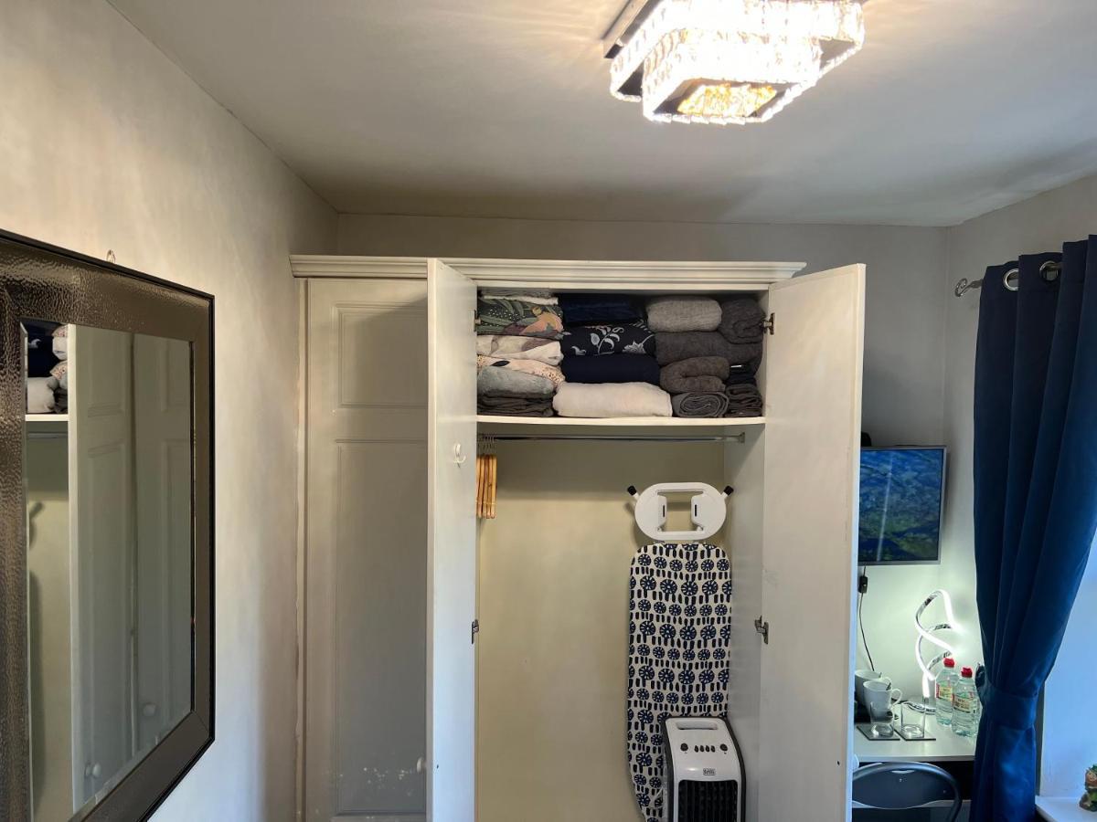 Dublin Double Room Extérieur photo